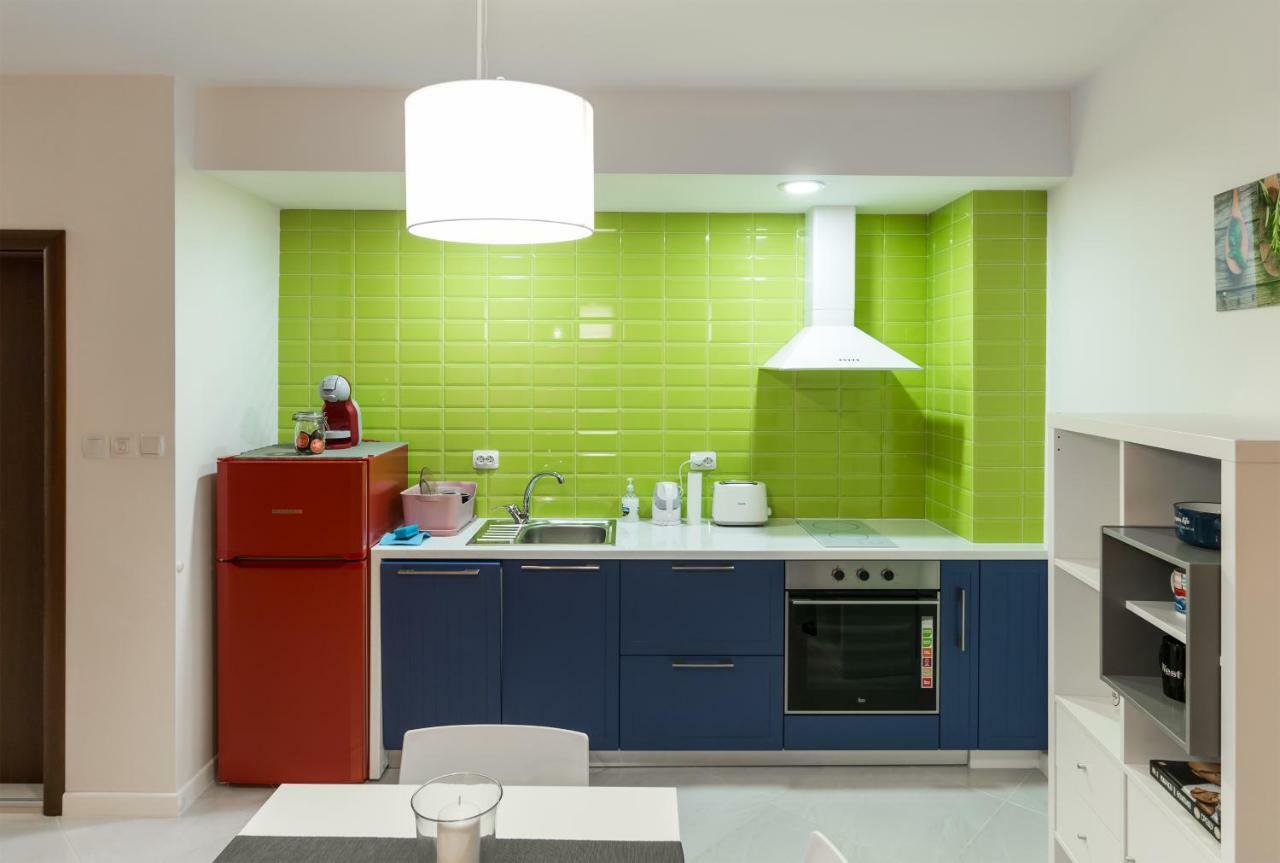 Pop Your Colors - Funky And Modern 1Bdr Apt By Flat Mаnager Пловдив Экстерьер фото