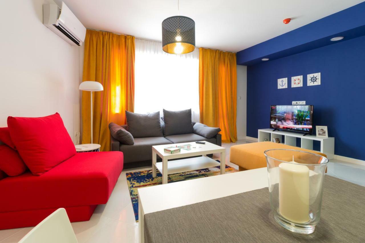 Pop Your Colors - Funky And Modern 1Bdr Apt By Flat Mаnager Пловдив Экстерьер фото